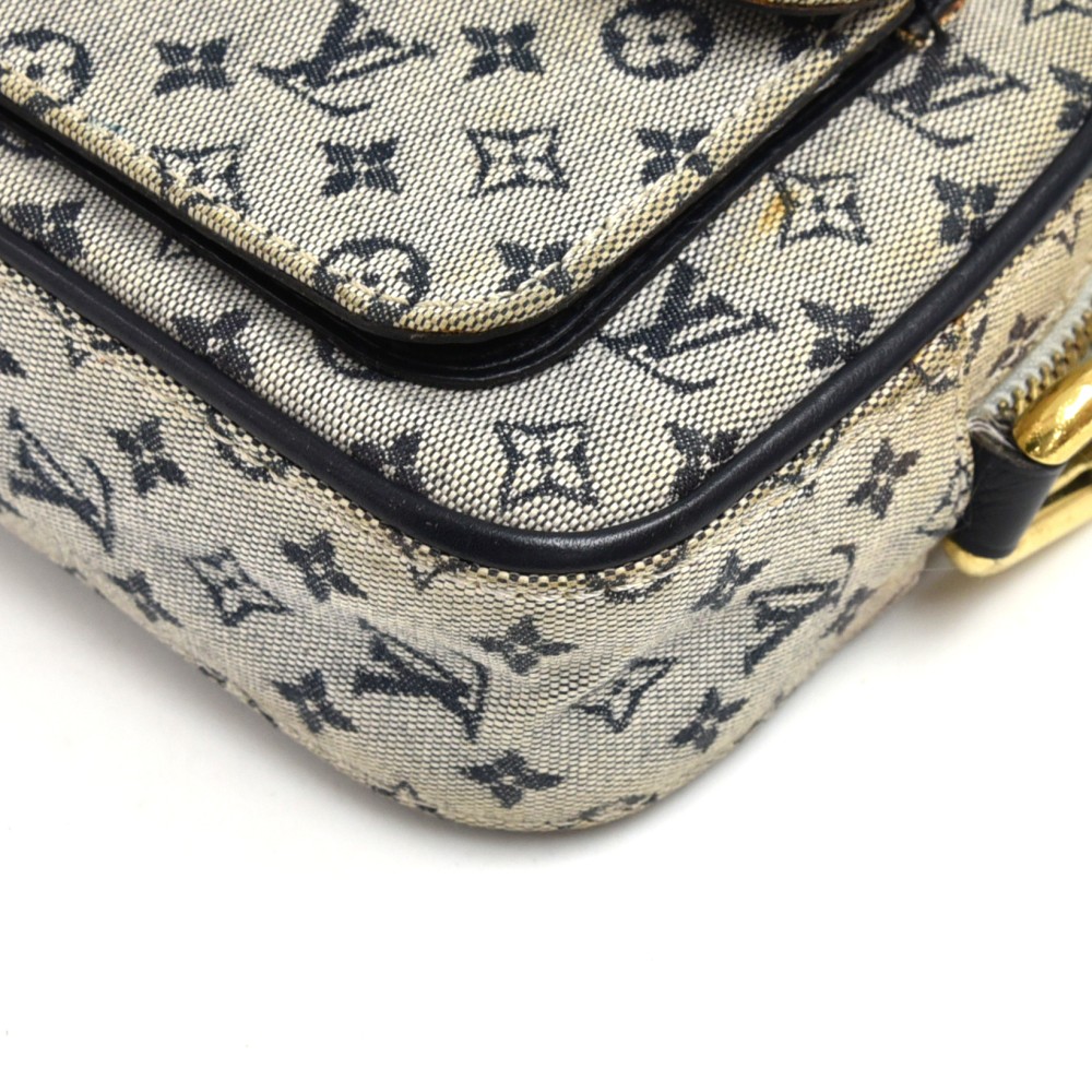 Louis Vuitton Juliette PM Mini Blue Bag – Curated by Charbel