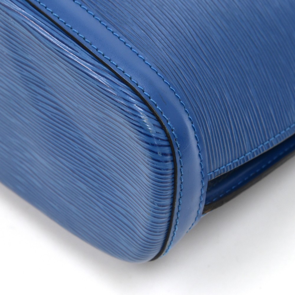 Louis Vuitton LV Shoulder Bag M52285 Lussac Blue Epi 2241270