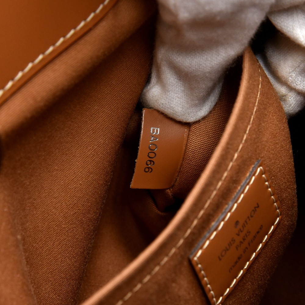 Louis Vuitton Cannelle Epi Leather Passy Bag - Yoogi's Closet