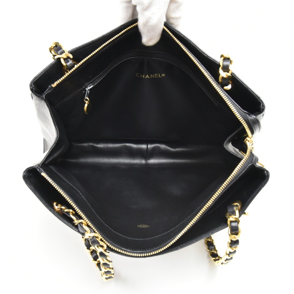 Alma Chain Bag Medium - Black – Buttonscarves