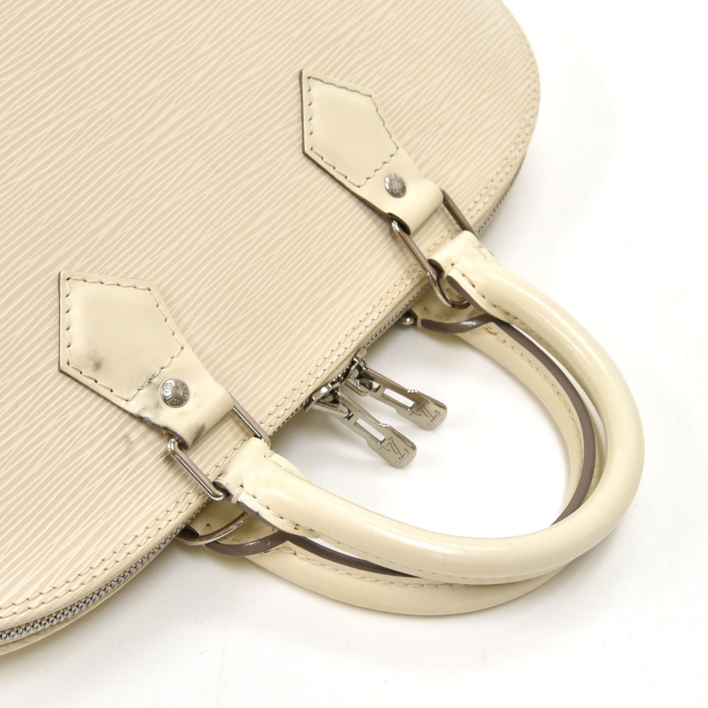 Alma leather handbag Louis Vuitton White in Leather - 35507970