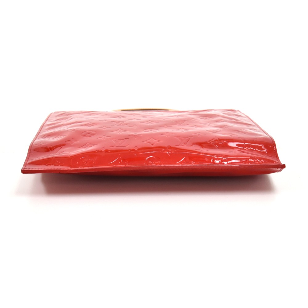 Louis Vuitton - Authenticated Stanton Handbag - Cloth Red Plain for Women, Good Condition