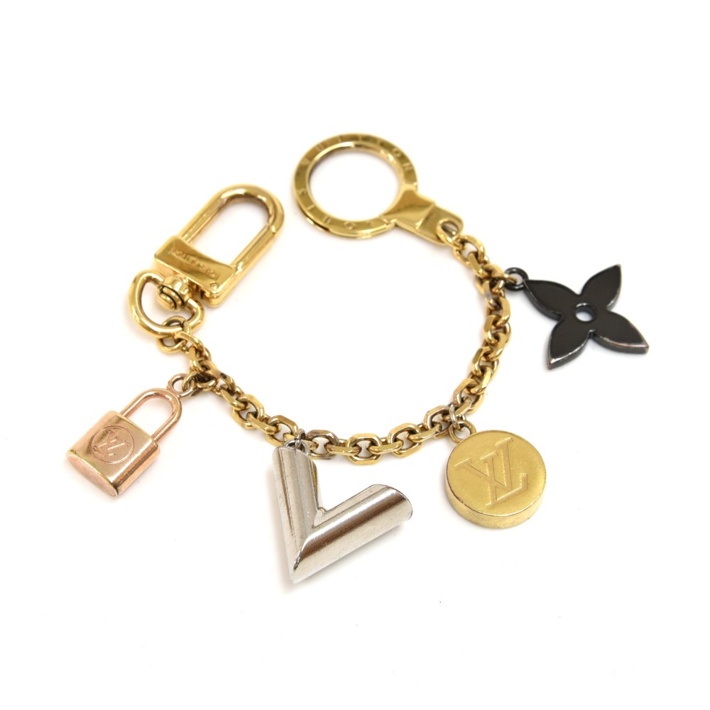 Louis Vuitton, Jewelry, Luxury Charm Wunbranded Clover Chain