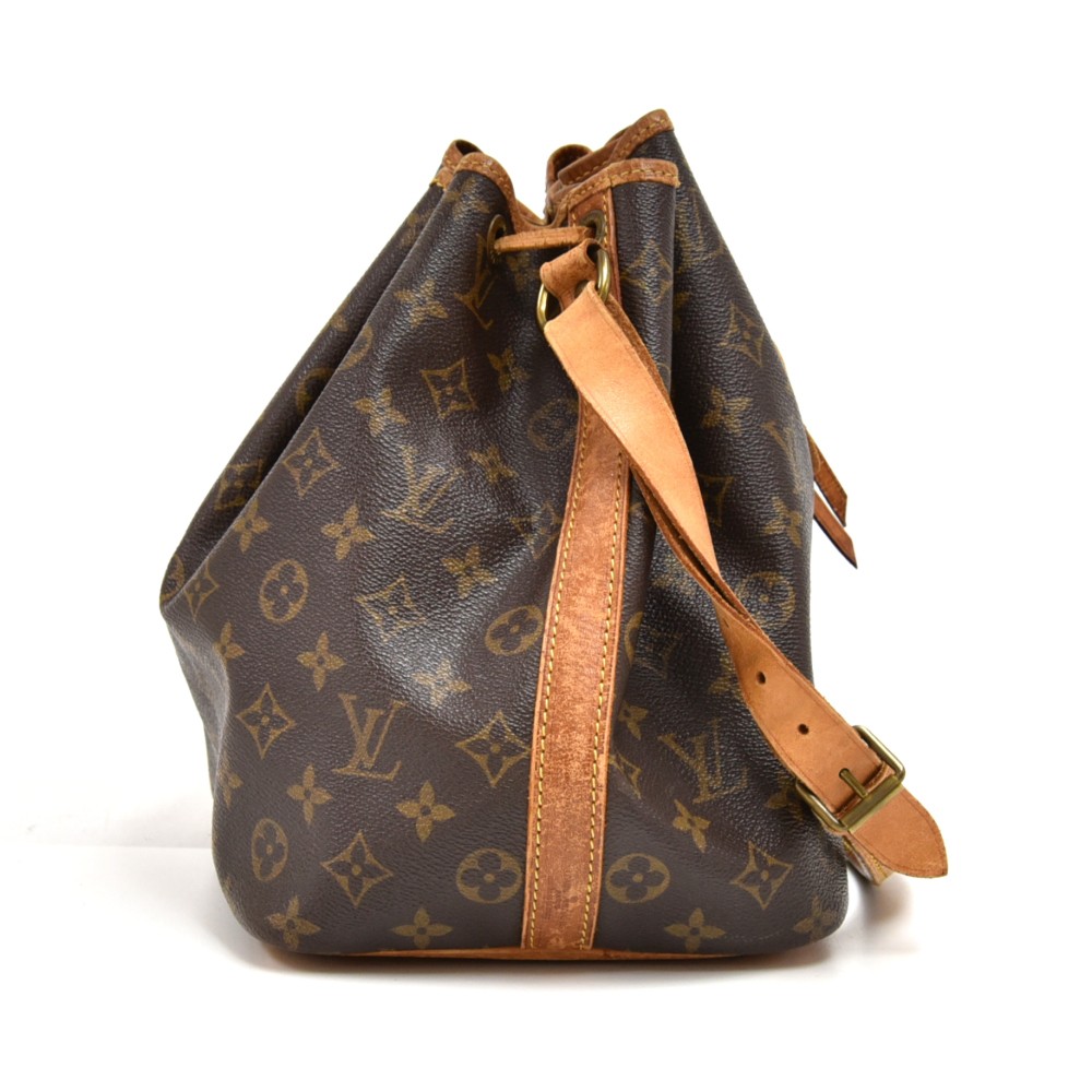 Louis Vuitton Vintage - Monogram Petit Noe - Brown - Monogram Canvas and  Vanchetta Leather Bucket Bag - Luxury High Quality - Avvenice
