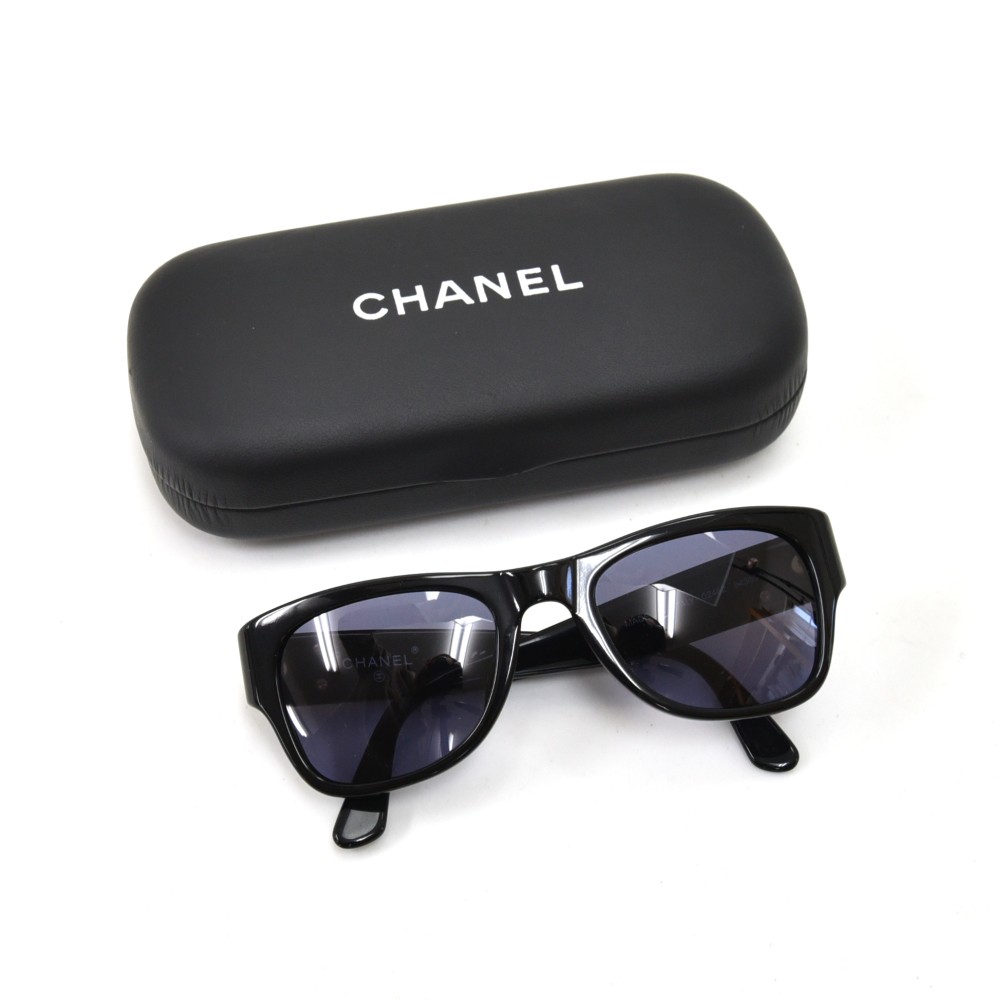 Chanel Vintage Chanel Classic Wayfarer Style Black with Gold CC Logo