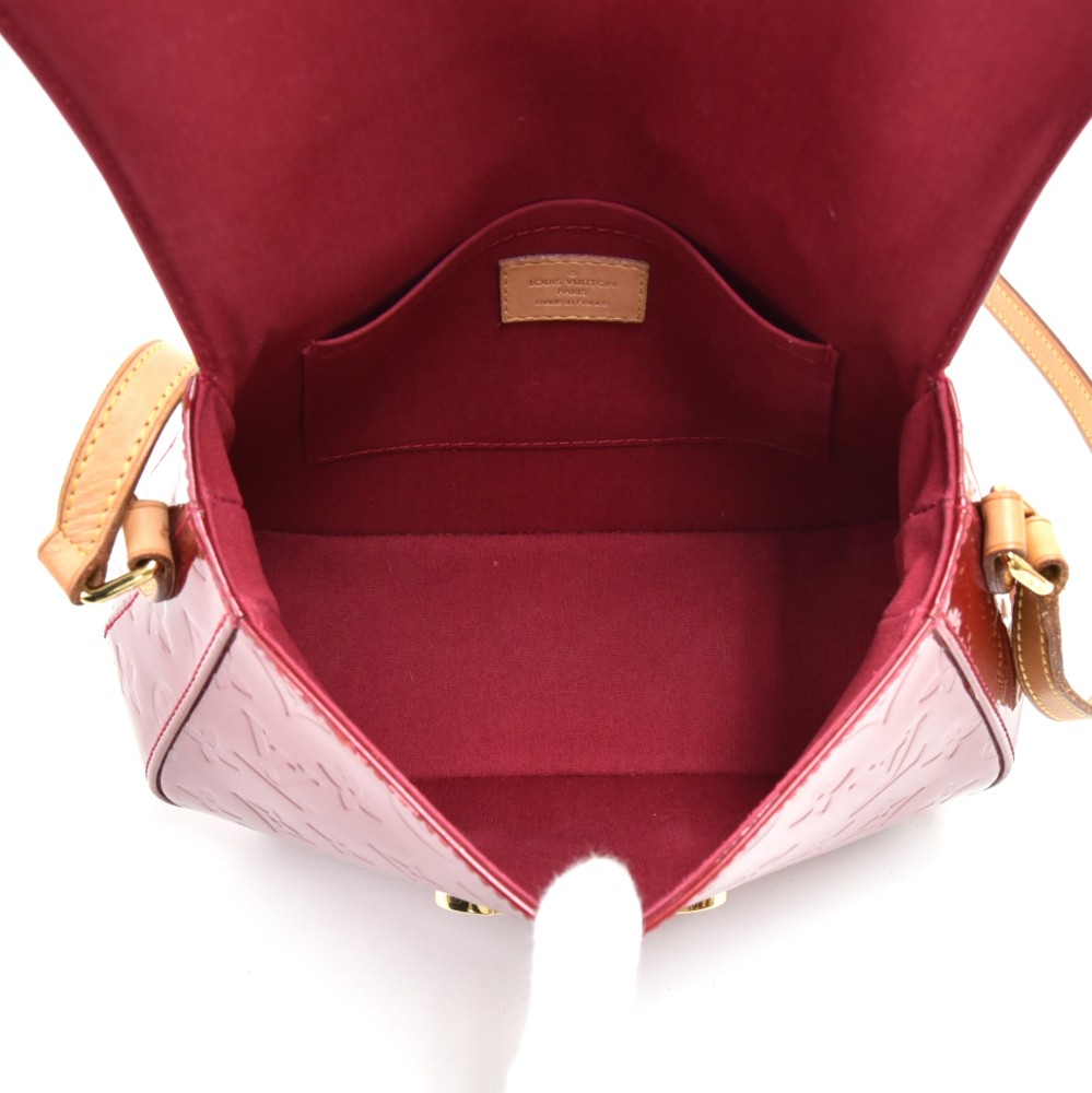 Louis Vuitton Monogram Vernis Bellflower PM - Burgundy Crossbody Bags,  Handbags - LOU766930