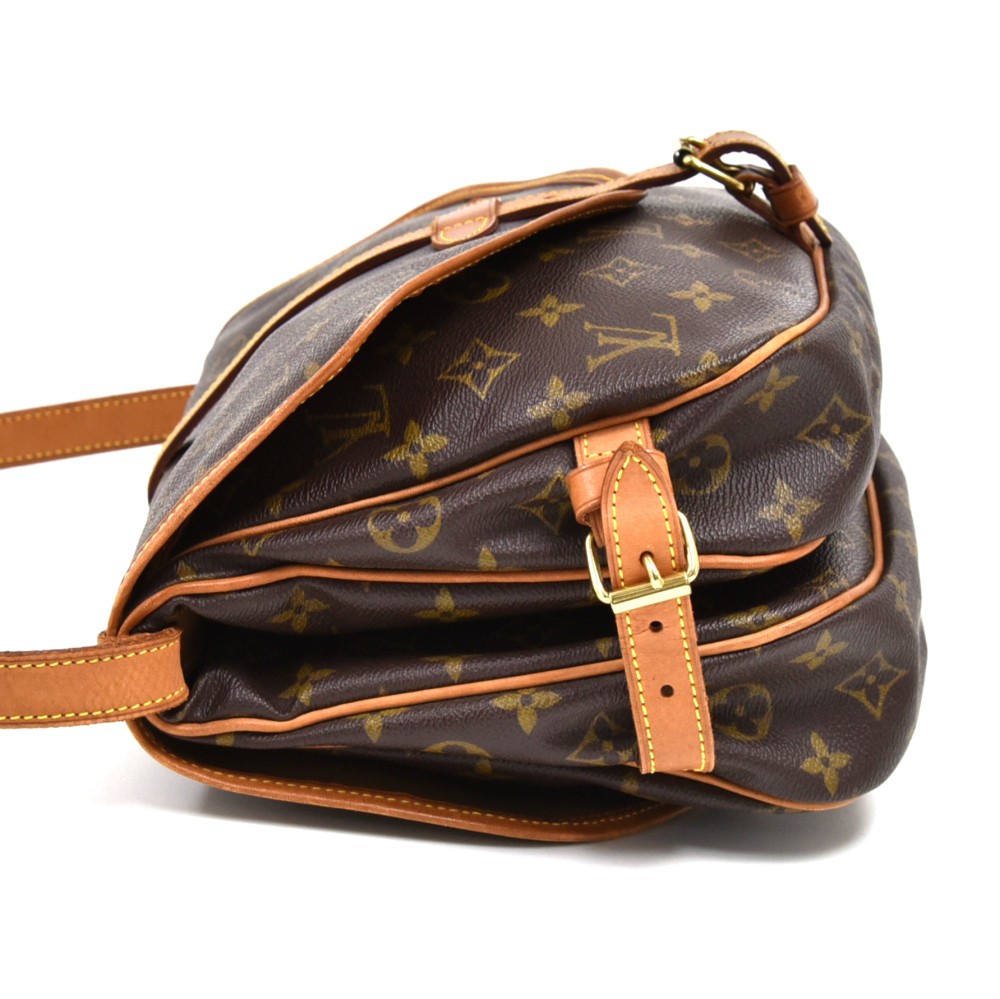 Louis Vuitton // Monogram Canvas Leather Saumur 25cm Messenger Bag //  Pre-Owned - Louis Vuitton & More - Touch of Modern