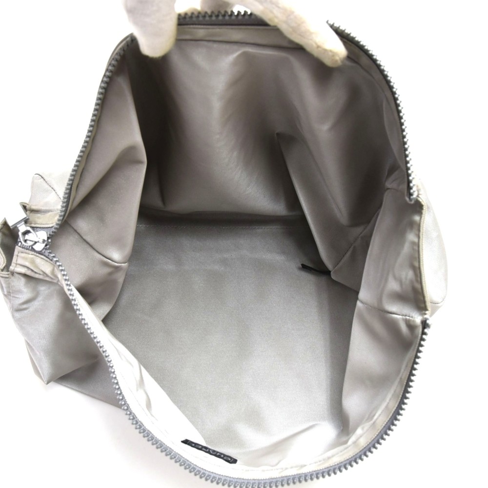 Chanel. Rubber tote bag. Grey ref.273197 - Joli Closet