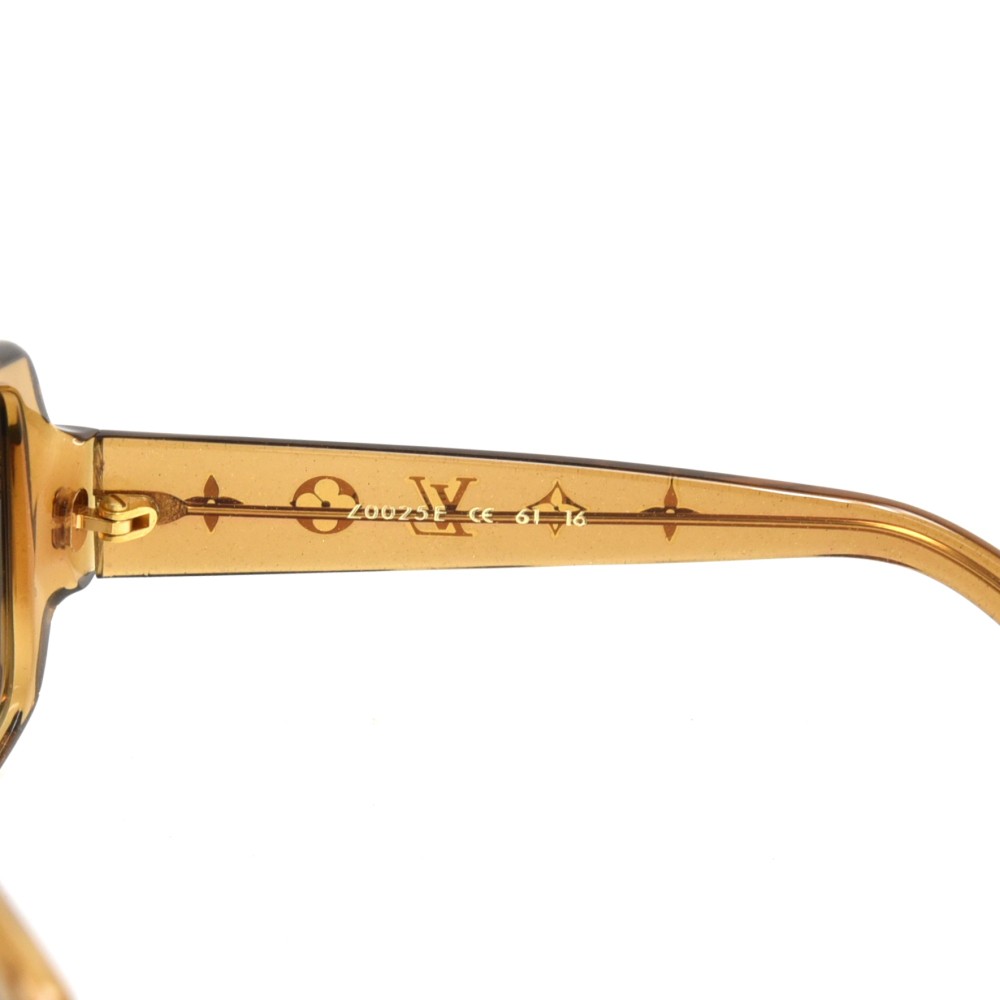 Oversized sunglasses Louis Vuitton Brown in Plastic - 36377189