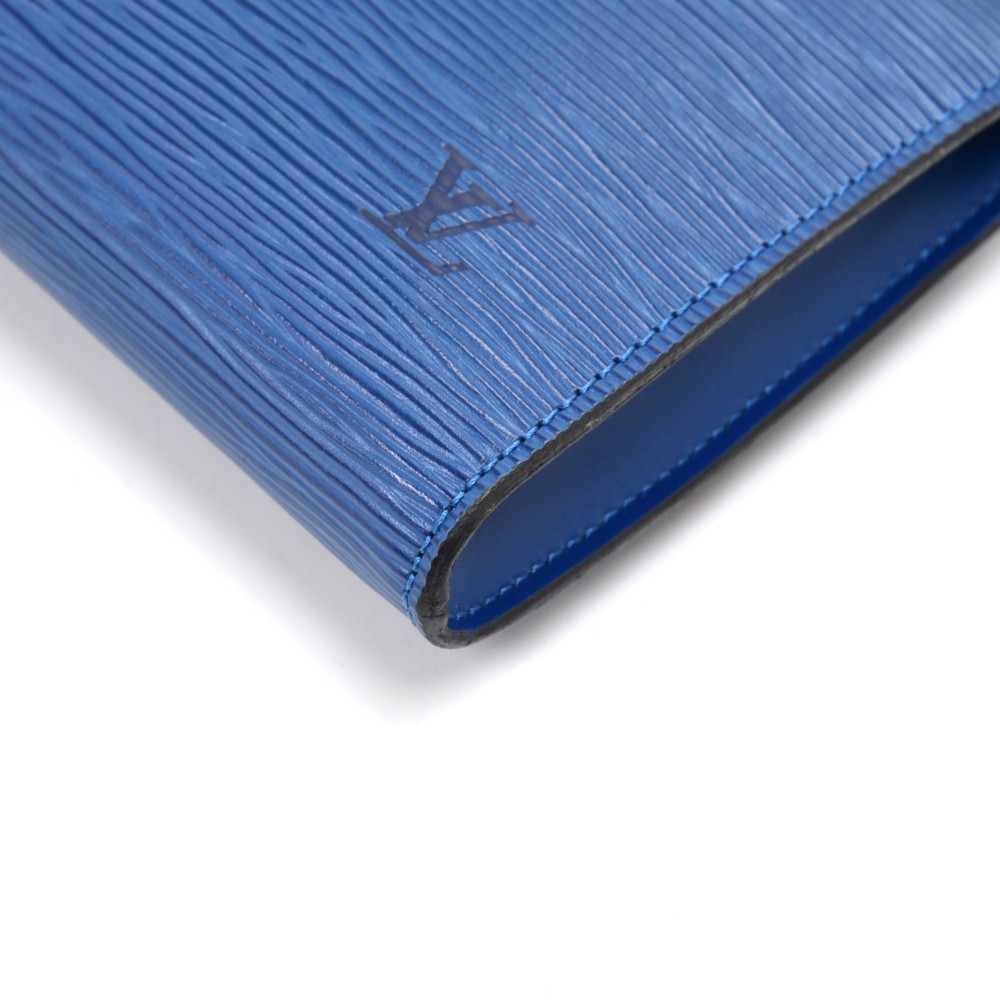 LOUIS VUITTON Epi Pochette Accessoires Pouch Blue M52985 LV Auth yk2839  Leather ref.430775 - Joli Closet