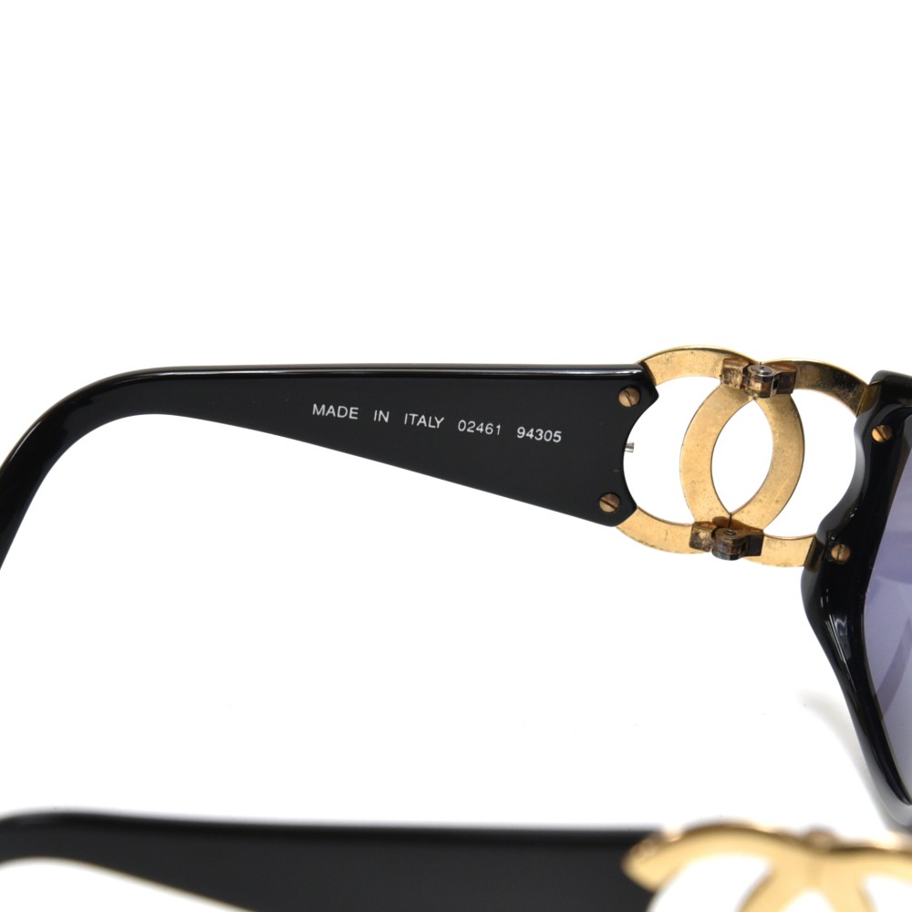 Chanel Vintage Chanel Black with Large Gold CC Logo Sunglasses