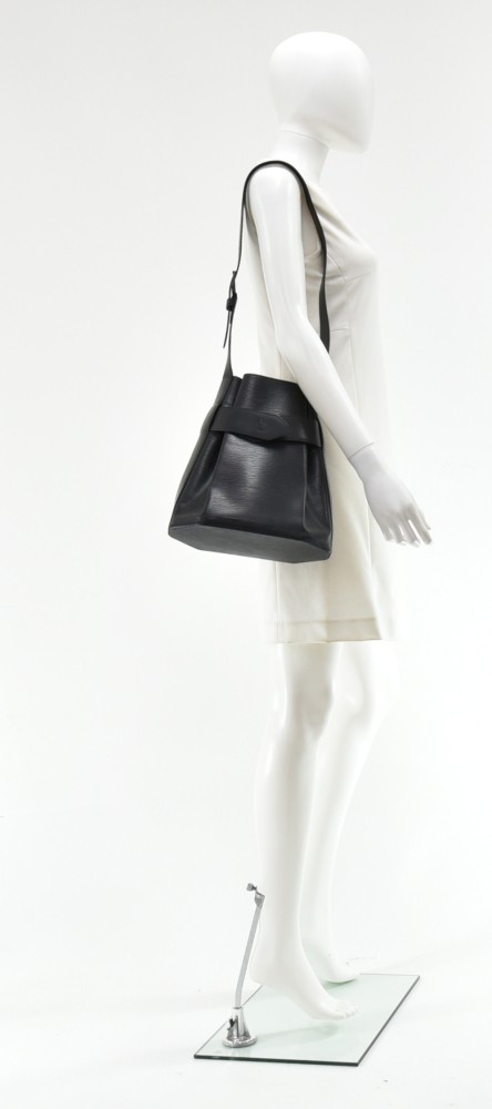 Louis Vuitton Epi Sac de Paul GM One Shoulder Bag Handbag M80155 Noir –  Timeless Vintage Company