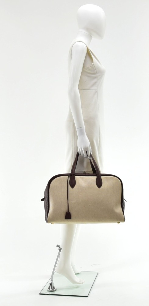Hermes Vintage Hermes Victoria 45 Beige Coated Canvas Burgundy