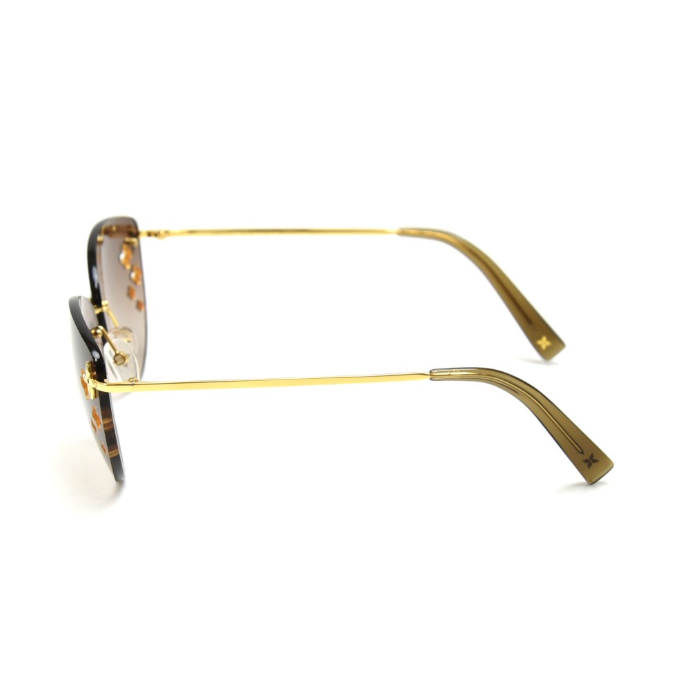 Louis Vuitton LV First Metal Cat Eye Sunglasses Blue Metal & Canvas. Size U