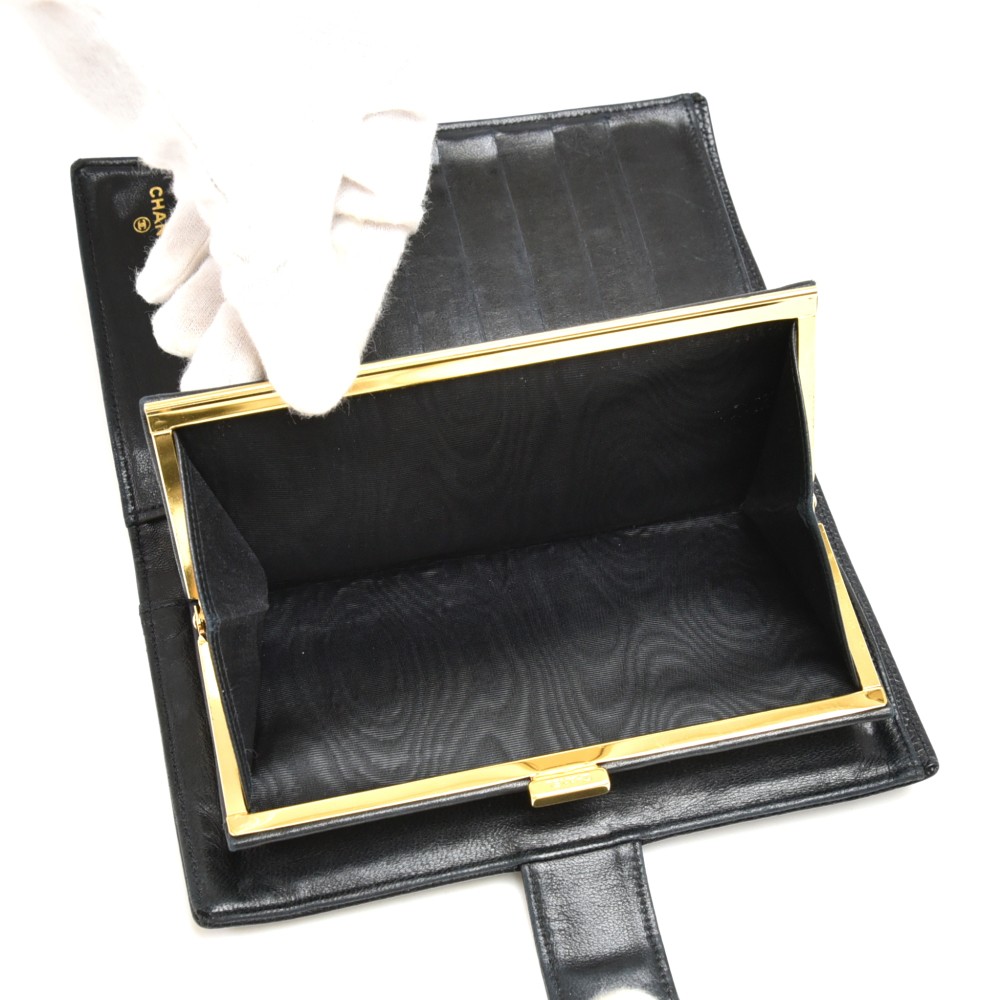 70's, 80's Vintage CHANEL genuine black suede leather kiss lock closur –  eNdApPi ***where you can find your favorite designer  vintages..authentic, affordable, and lovable.