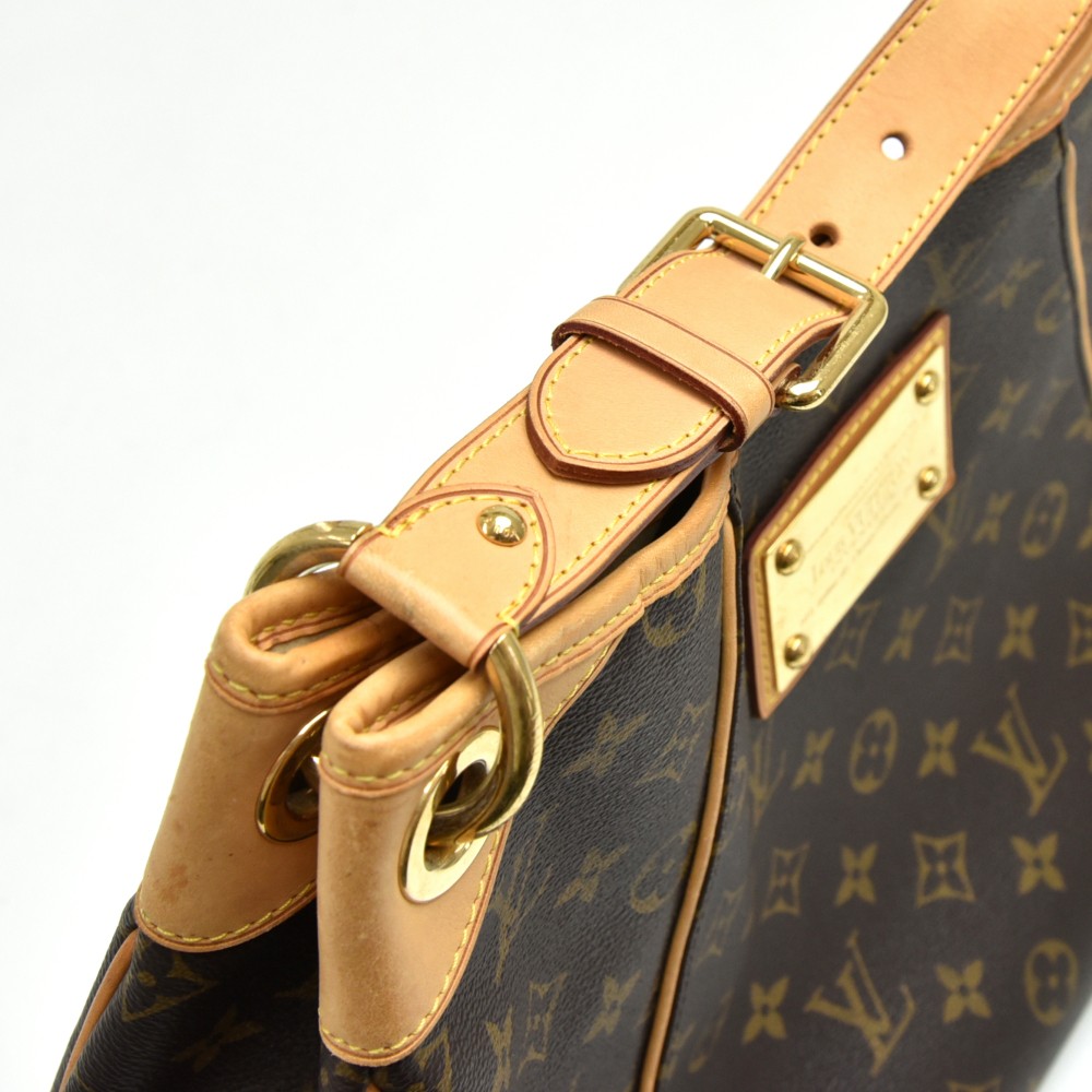 Louis Vuitton Monogram Canvas Galliera PM Shoulder Bag - FINAL SALE (S –  LuxeDH
