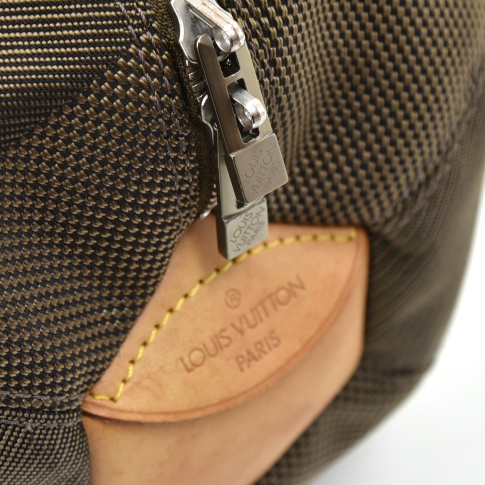 Louis Vuitton Attaquant Duffle Khaki Terre Damier Geant Boston