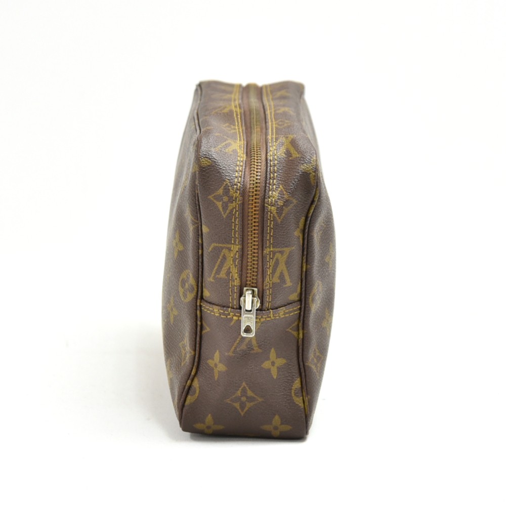 Louis Vuitton Monogram Canvas Trousse Toilette 28 (Authentic Pre-Owned) -  ShopStyle Shoulder Bags
