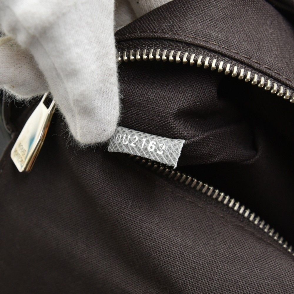 Louis Vuitton Roman NM Handbag Taiga Leather PM Black 2115151