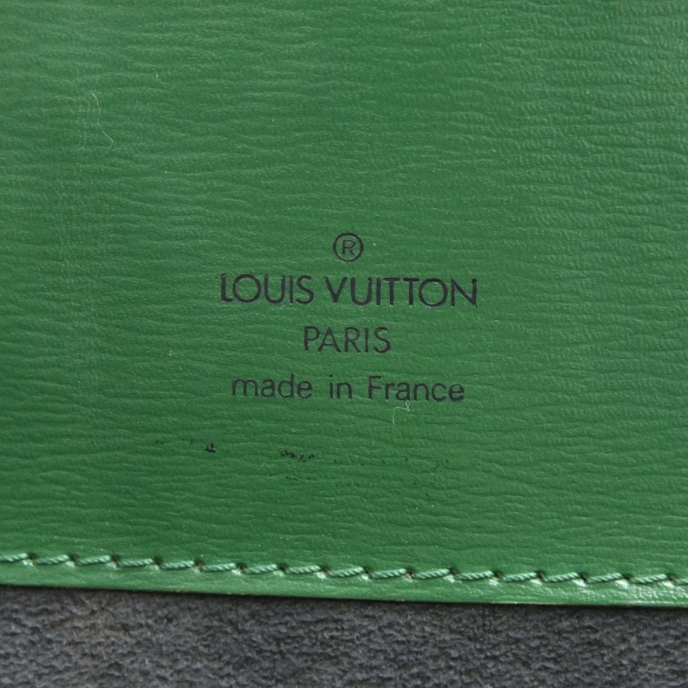 Auth LOUIS VUITTON Cluny M52254 Borneo Green Epi VI0993 Shoulder Bag  Leather