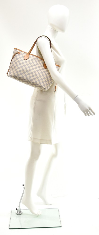 Louis Vuitton Neverfull PM White Cloth ref.785919 - Joli Closet