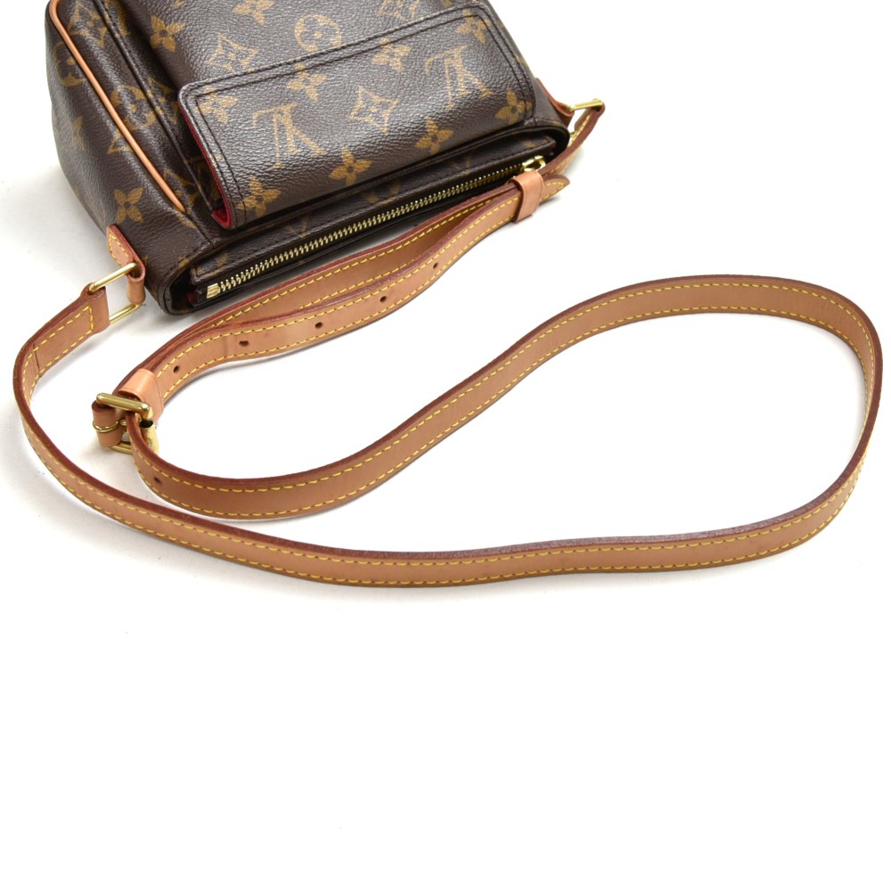 Louis Vuitton Viva Cite PM Diagonally hung Pochette Shoulder Bag Monogram  Br