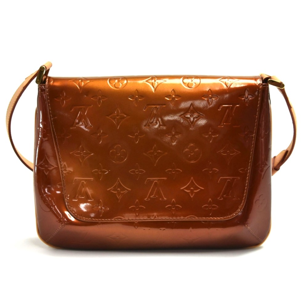 Thompson patent leather handbag Louis Vuitton Gold in Patent leather -  36123785