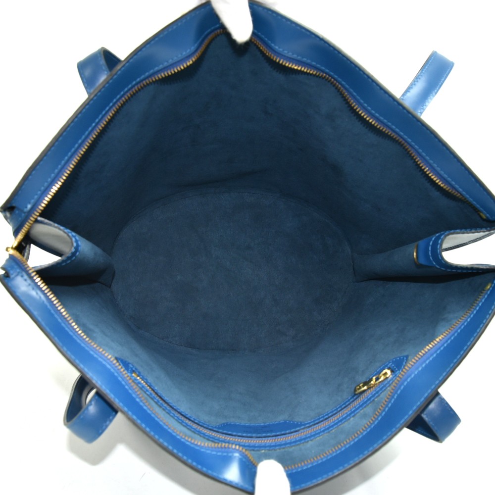 Saint jacques leather handbag Louis Vuitton Blue in Leather - 35440312