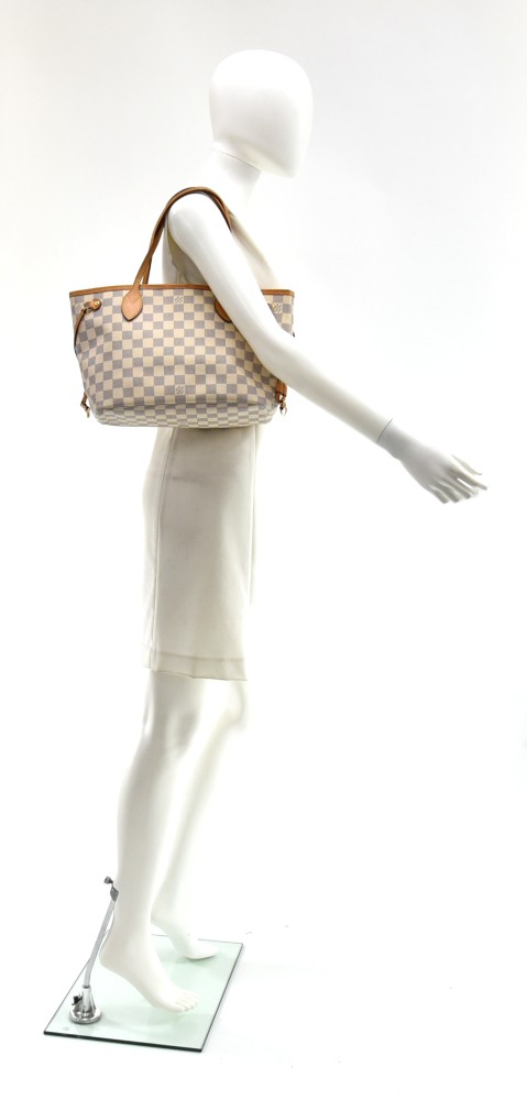 Louis Vuitton Neverfull Pm White Canvas Tote Bag (Pre-Owned) – Bluefly