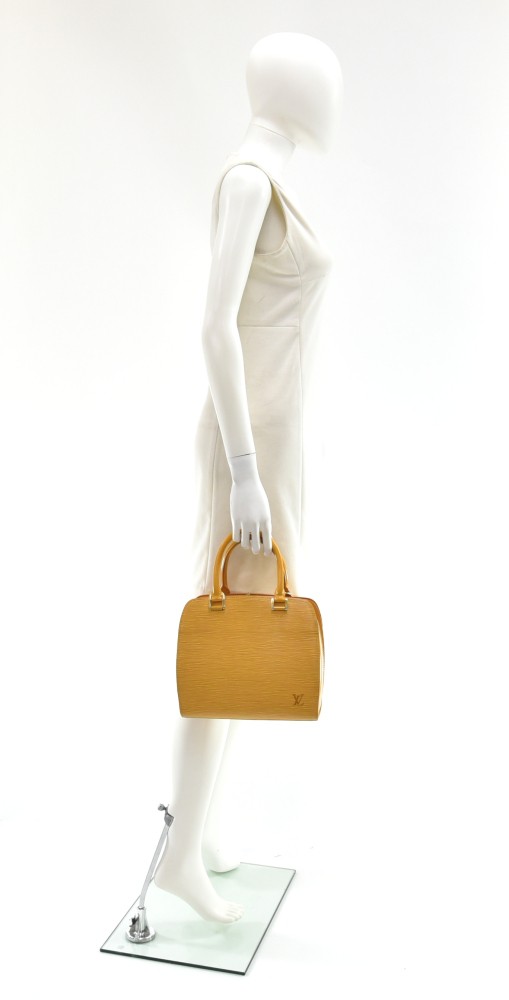 Louis Vuitton Vintage - Epi Pont Neuf - Yellow - Epi Leather Handbag -  Luxury High Quality - Avvenice