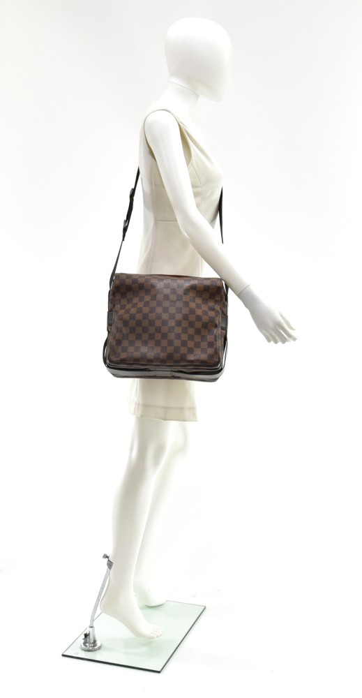 Louis Vuitton Naviglio Brown Damier Ebene Canvas Travel Bag Auction  (0042-2549921)