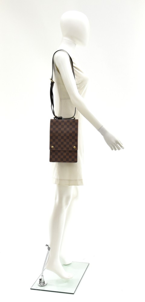 Louis Vuitton Portobello Leather Handbag