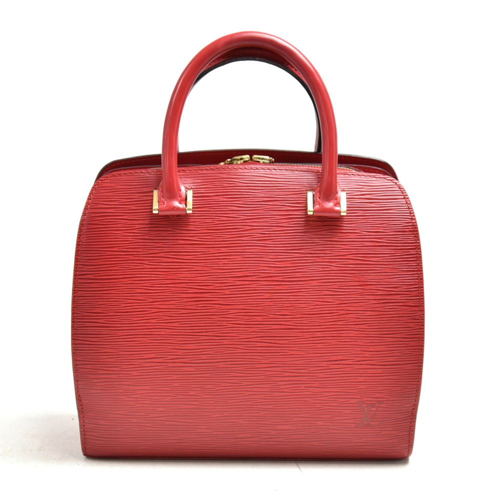 Vintage bags by anneke - Louis Vuitton Epi Pont-Neuf Moka. This Pont-Neuf  is a stylish tote that is created out of Louis Vuitton signature textured  epi leather in classic Moka. It features