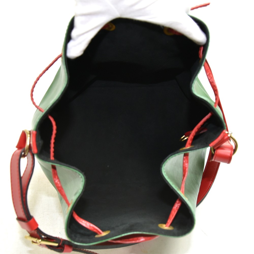 LOUIS VUITTON PETIT NOE Epi Bicolor Green Red Shoulder Bag No.840