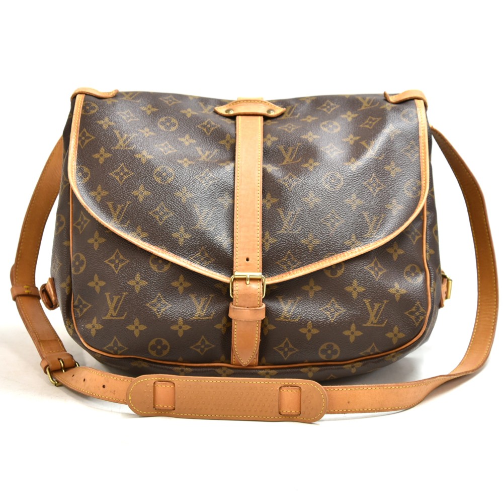 Louis Vuitton Saumur Brown Canvas Shoulder Bag (Pre-Owned)