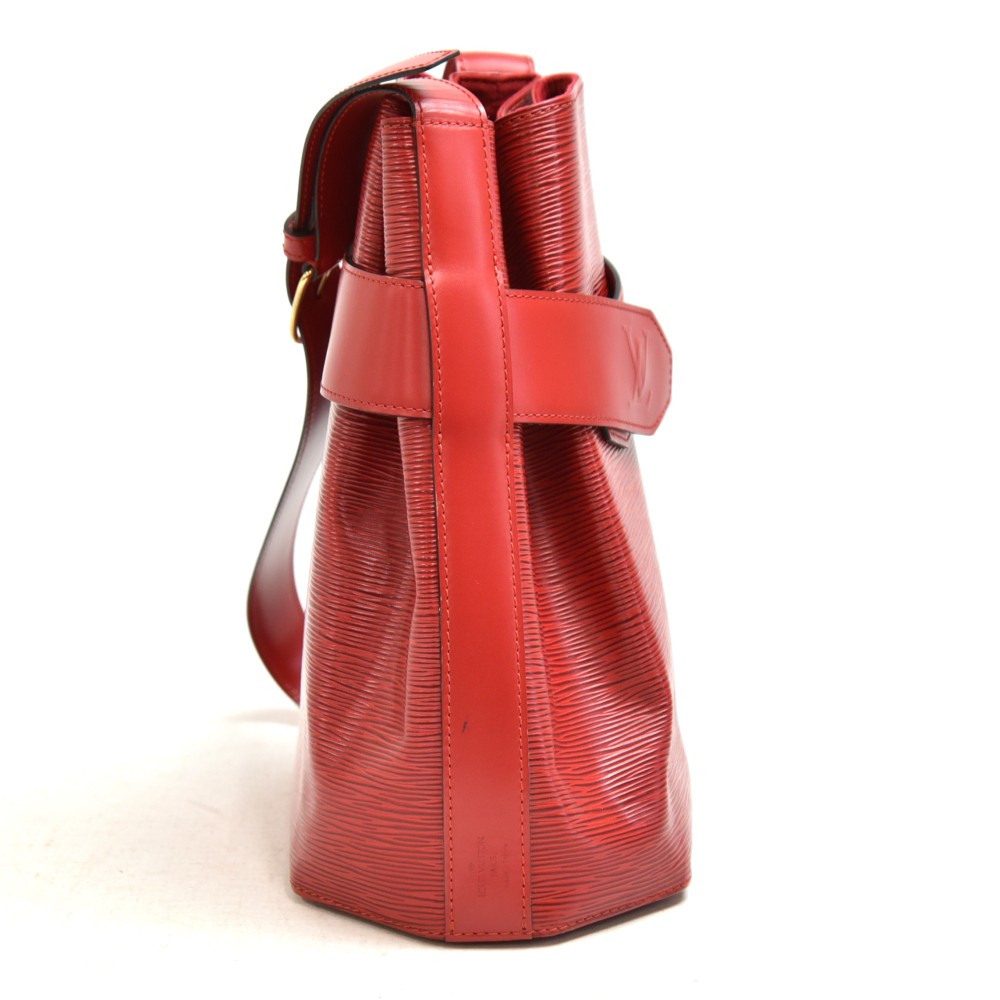 Louis Vuitton Epi Mandala Pm Shoulder Bag Red M5889e Lv Auction