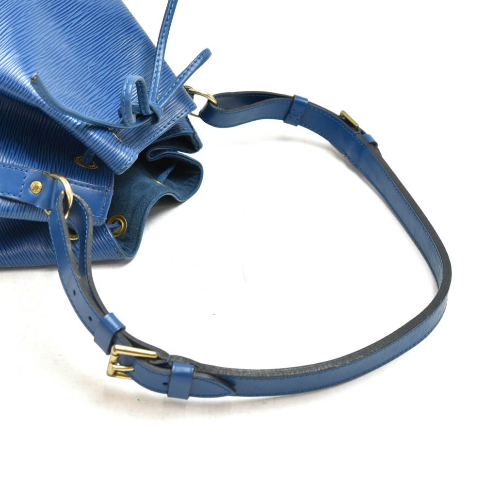 Louis Vuitton Epi Leather Petite Noe Shoulder Bag GM ไม่มีสายรัดปากกระเป๋า  💢5,990฿💢