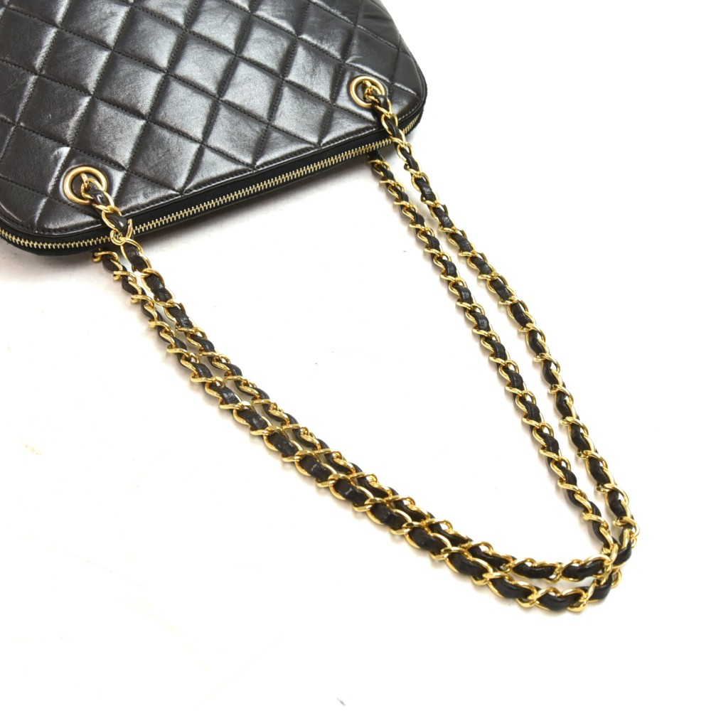 CHANEL Lambskin Quilted Classic Zip Pouch Black 192444