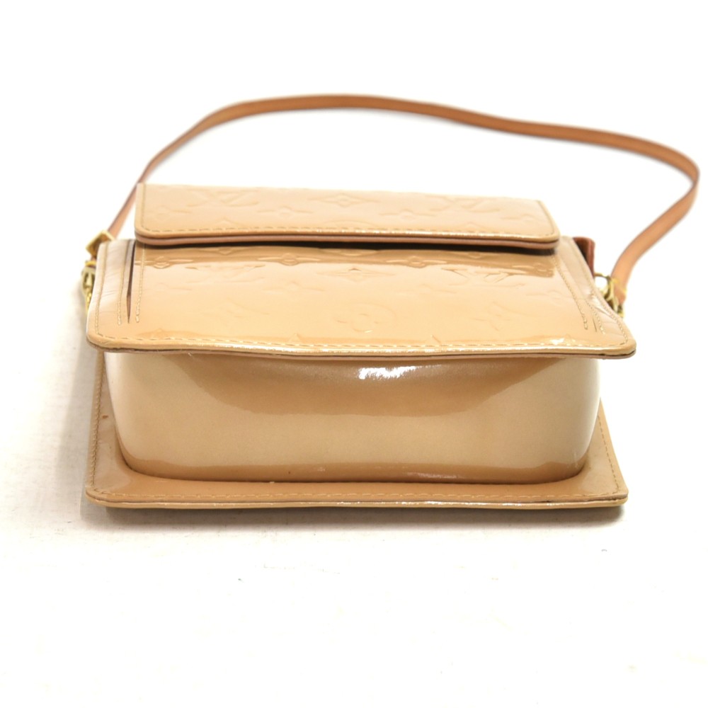Louis Vuitton Mott Handbag 327600