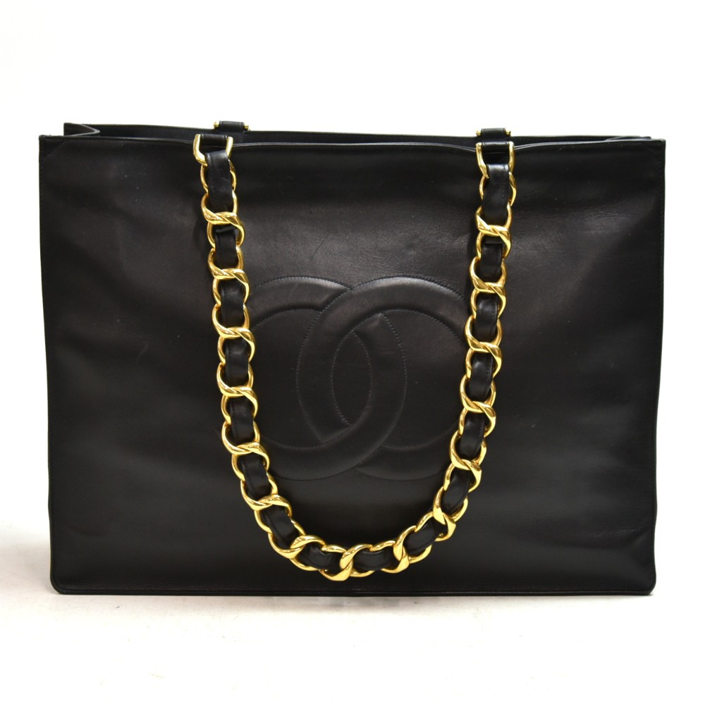 Chanel SO Black Lambskin Large Trendy CC Bag Black Hardware – Madison  Avenue Couture