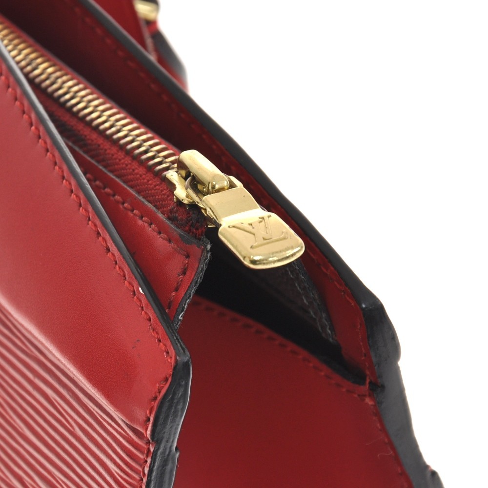 Riviera leather handbag Louis Vuitton Red in Leather - 21652579