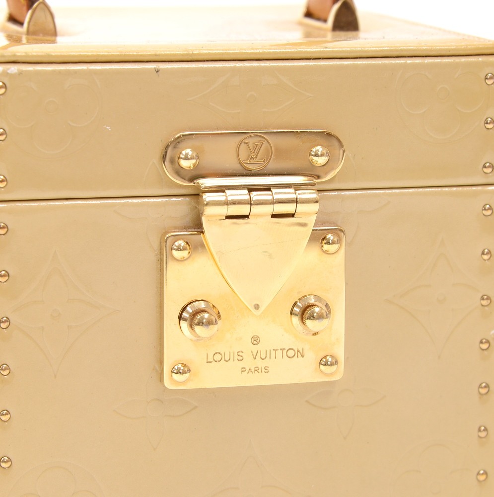 Louis Vuitton Vernis Bleecker Mini Trunk Clutch Box Mini Bag