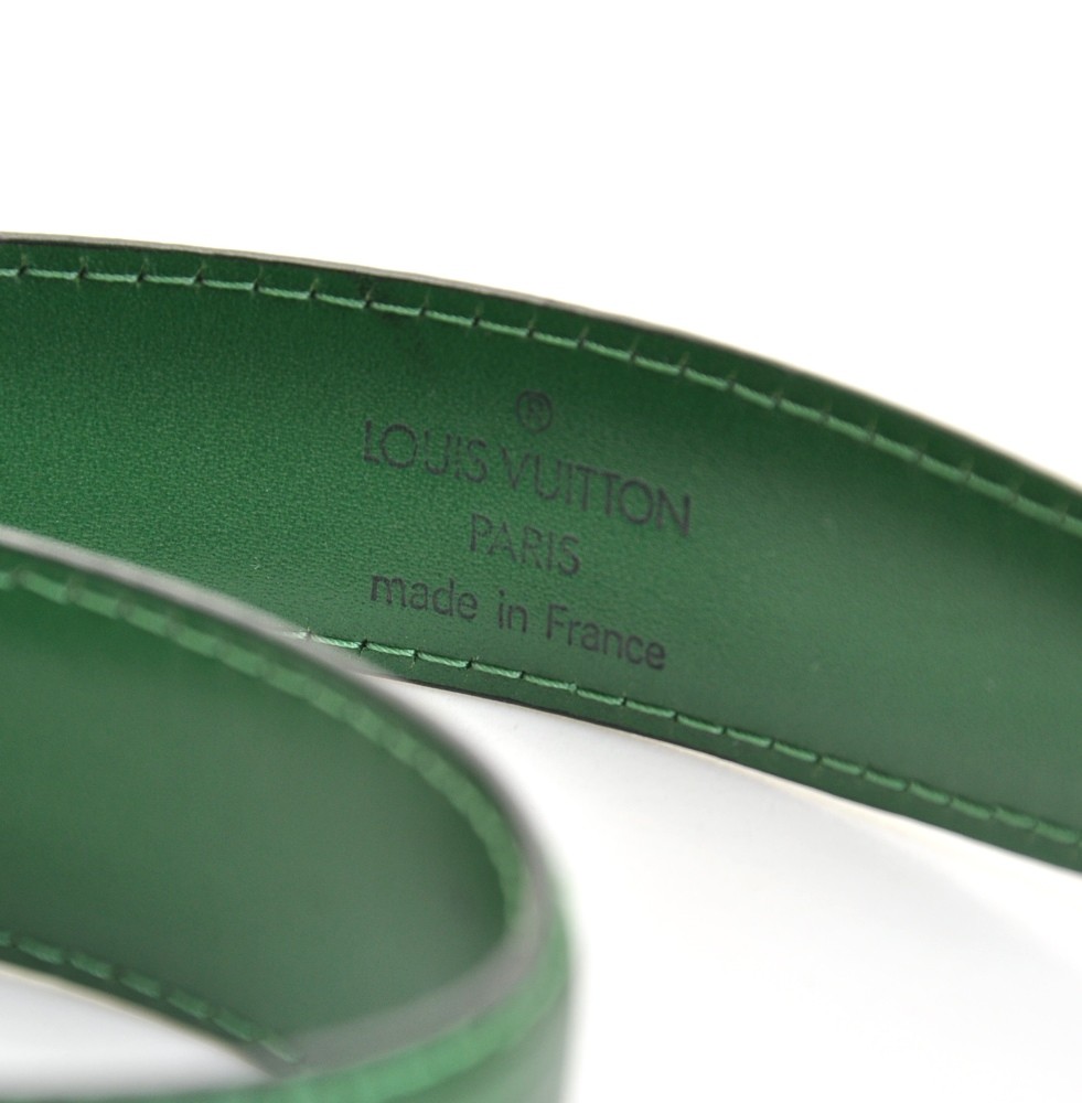 Louis Vuitton ceinture LV initial Green Suede ref.731779 - Joli Closet