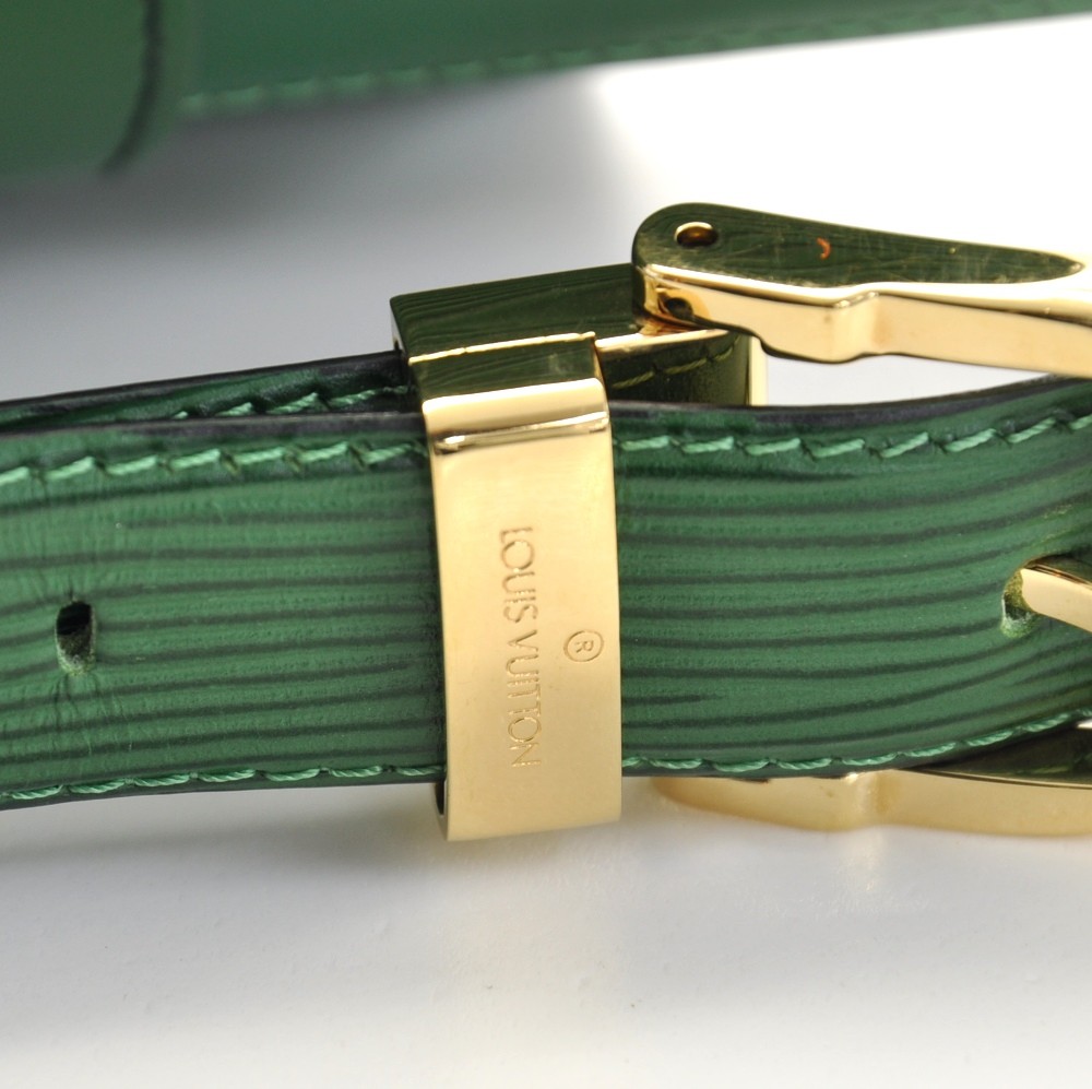 Louis Vuitton - Authenticated Belt - Leather Green Plain for Women, Very Good Condition