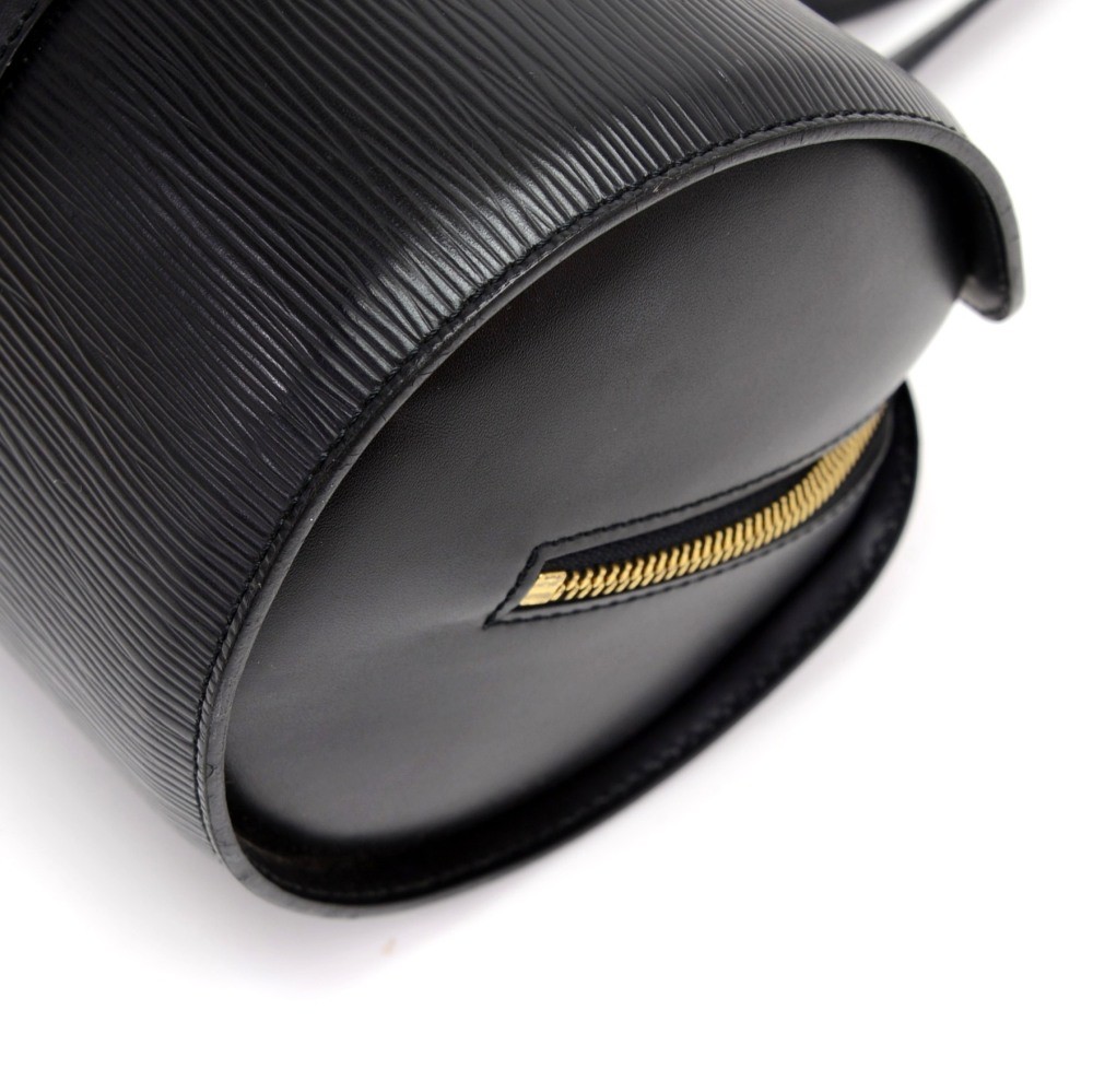 Louis Vuitton Soufflot Black Epi Leather – Luxe Collective