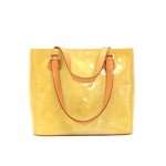 Louis Vuitton Houston Beige Vernis Leather Shoulder Bag