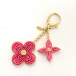 Louis Vuitton Gold Tone x Rose Pink Monogram Naif Key Chain/Holder