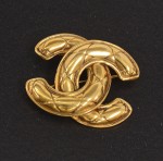 Chanel Vintage Gold Tone CC Logo Brooch Pin