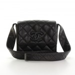 Vintage Chanel Black Quilted Leather Shoulder Bag With Leather Strap