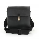 Louis Vuitton Yaranga Black Taiga Leather Messenger Bag